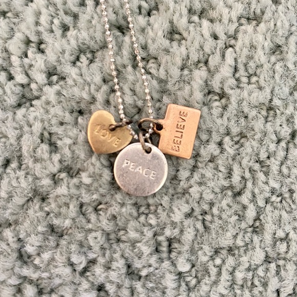 Dainty silver American Eagle necklace with charms! ✨💛 - Picture 3 of 6